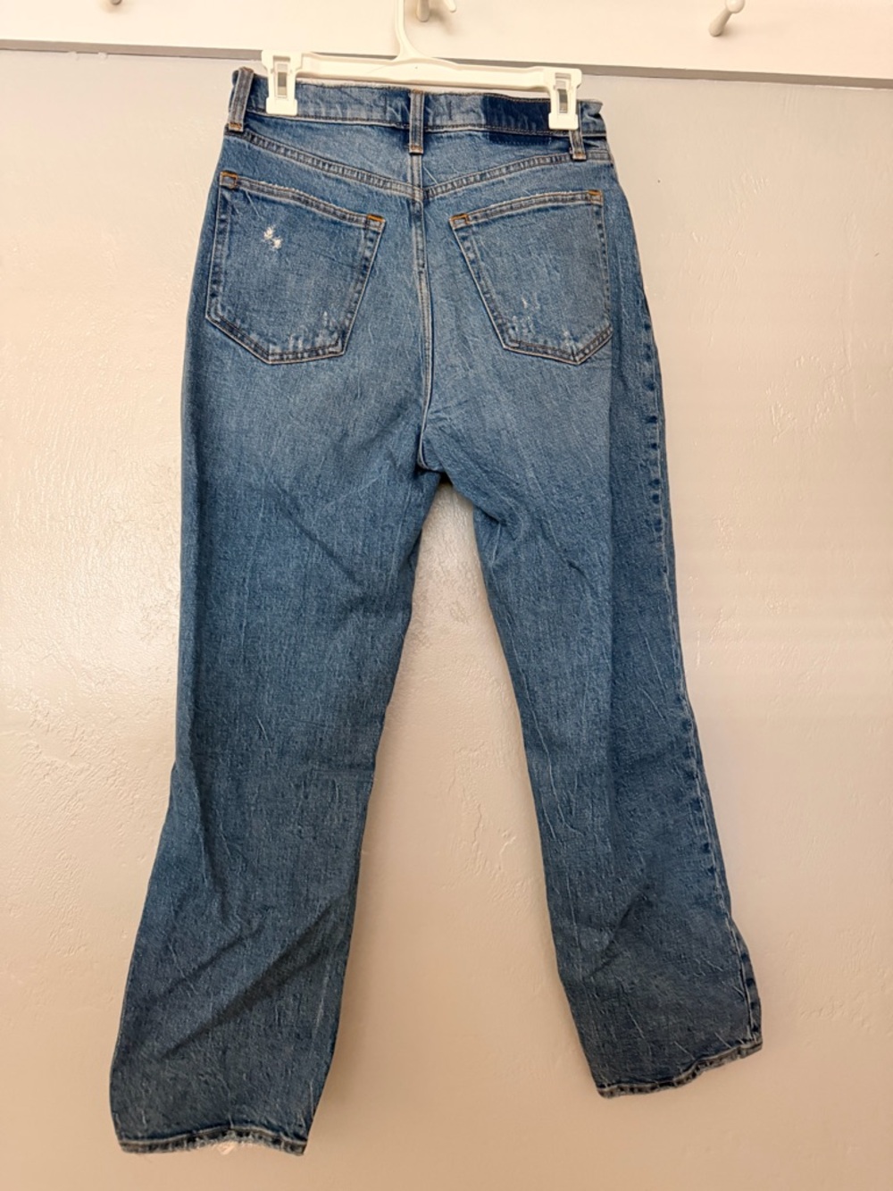 Abercrombie & Fitch Light Blue iDistressed Denim Jeans - Picture 2 of 4